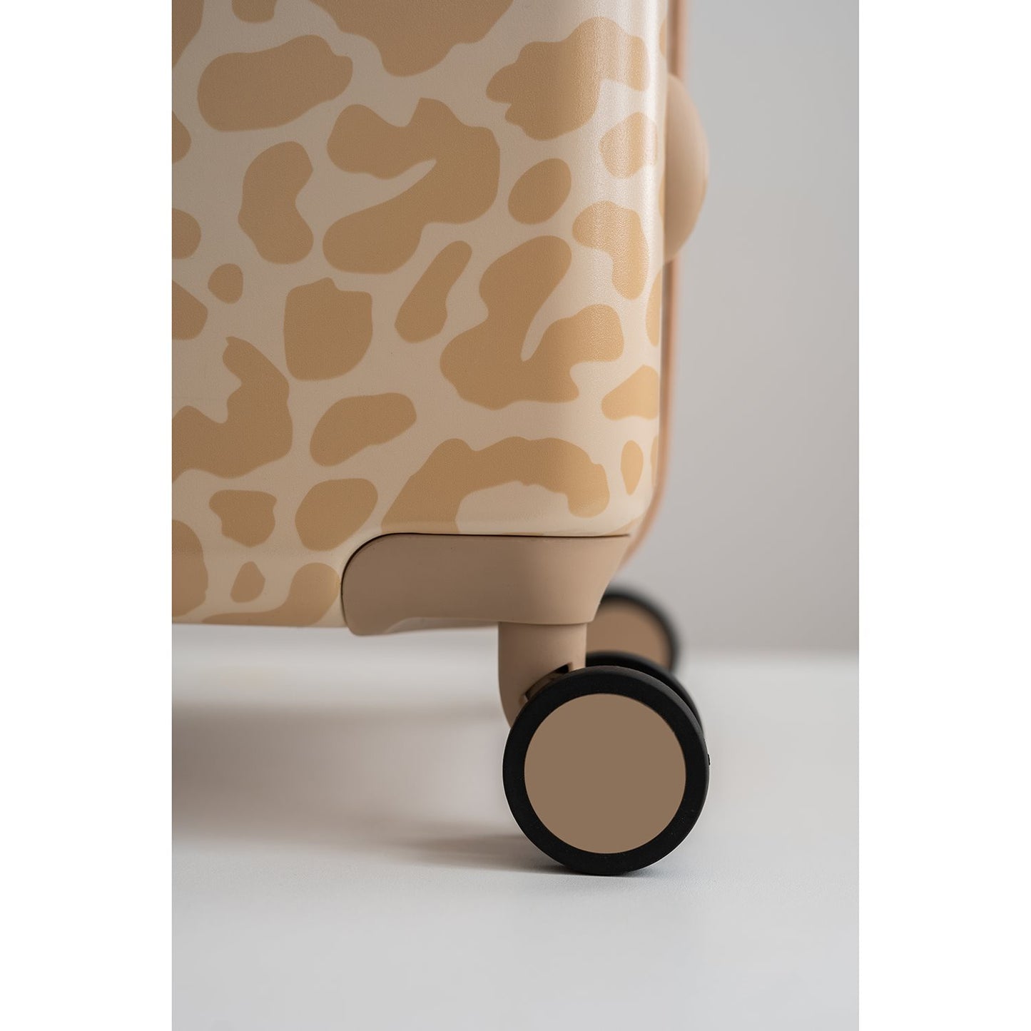 MOSZ Lauren Trolley 66 latte leo