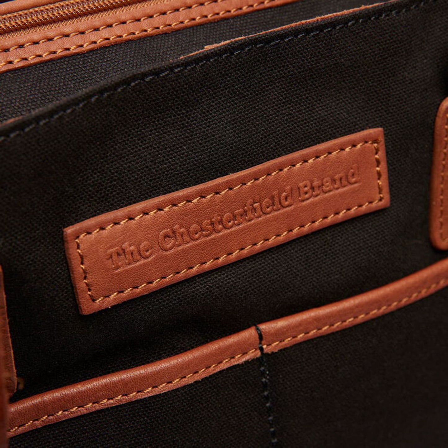 The Chesterfield Brand Milora Washed Canvas Shoulderbag black