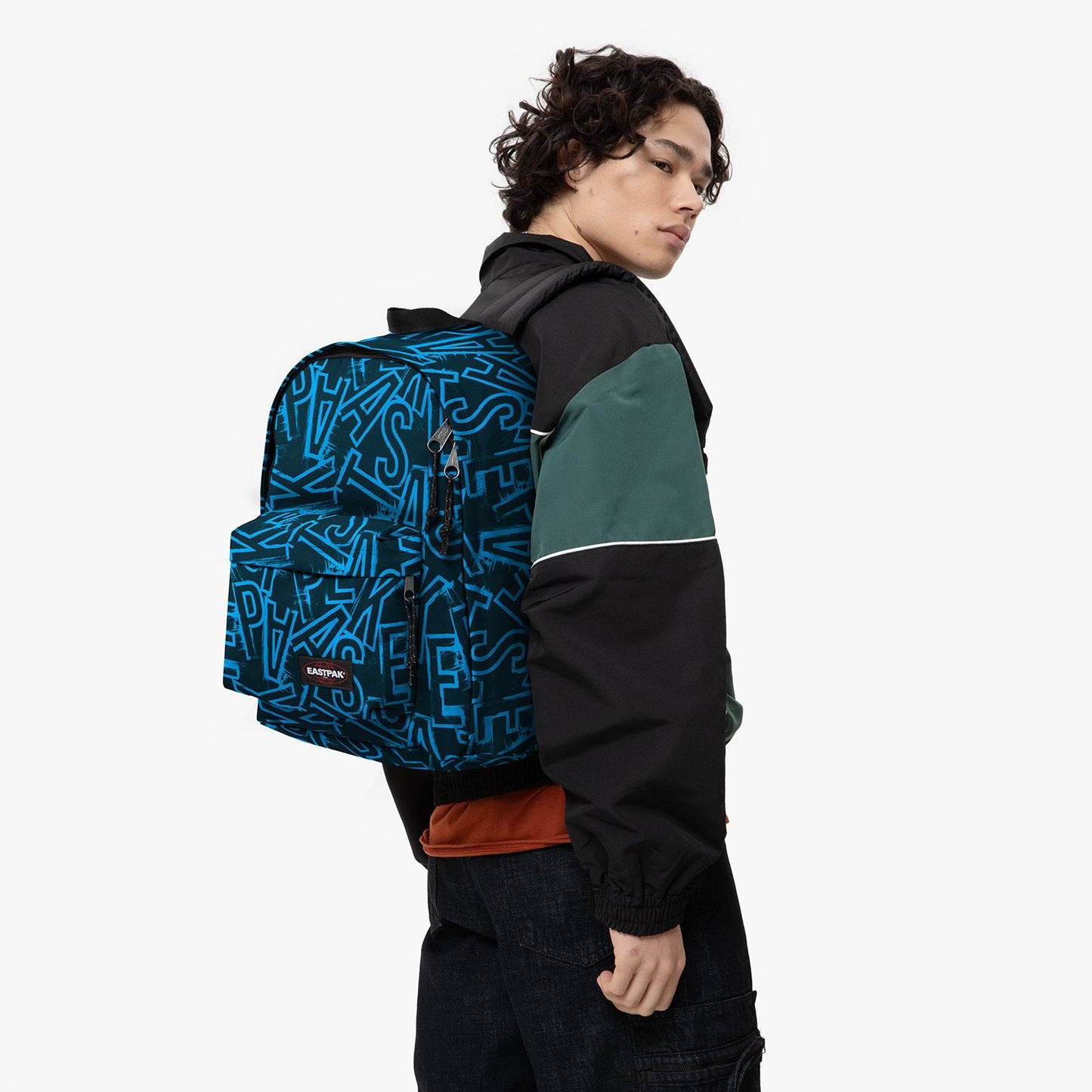 Eastpak Out Of Office ep lettersblue