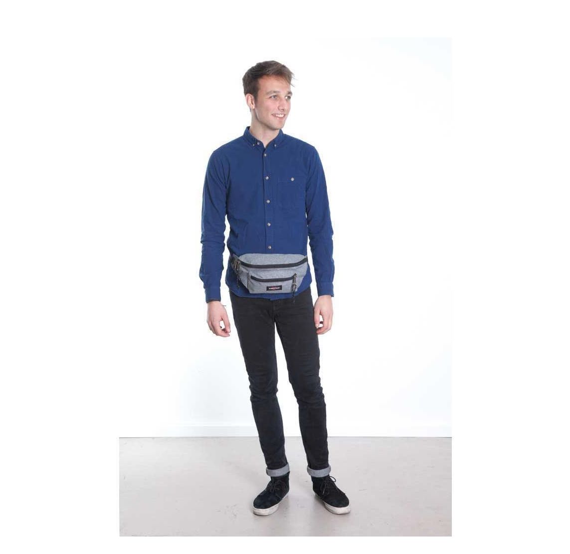 Eastpak Doggy Bag Heuptas black denim