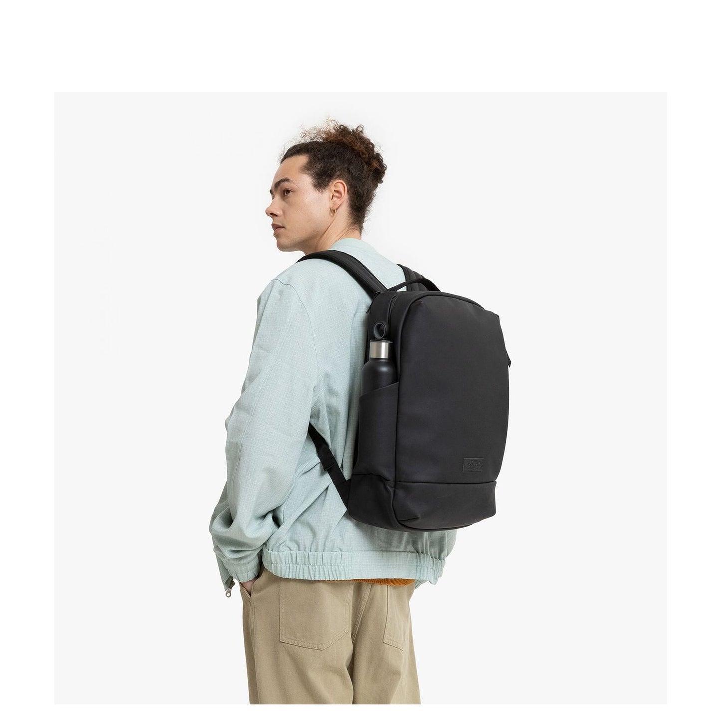 Eastpak Tecum F CNNCT F matte black