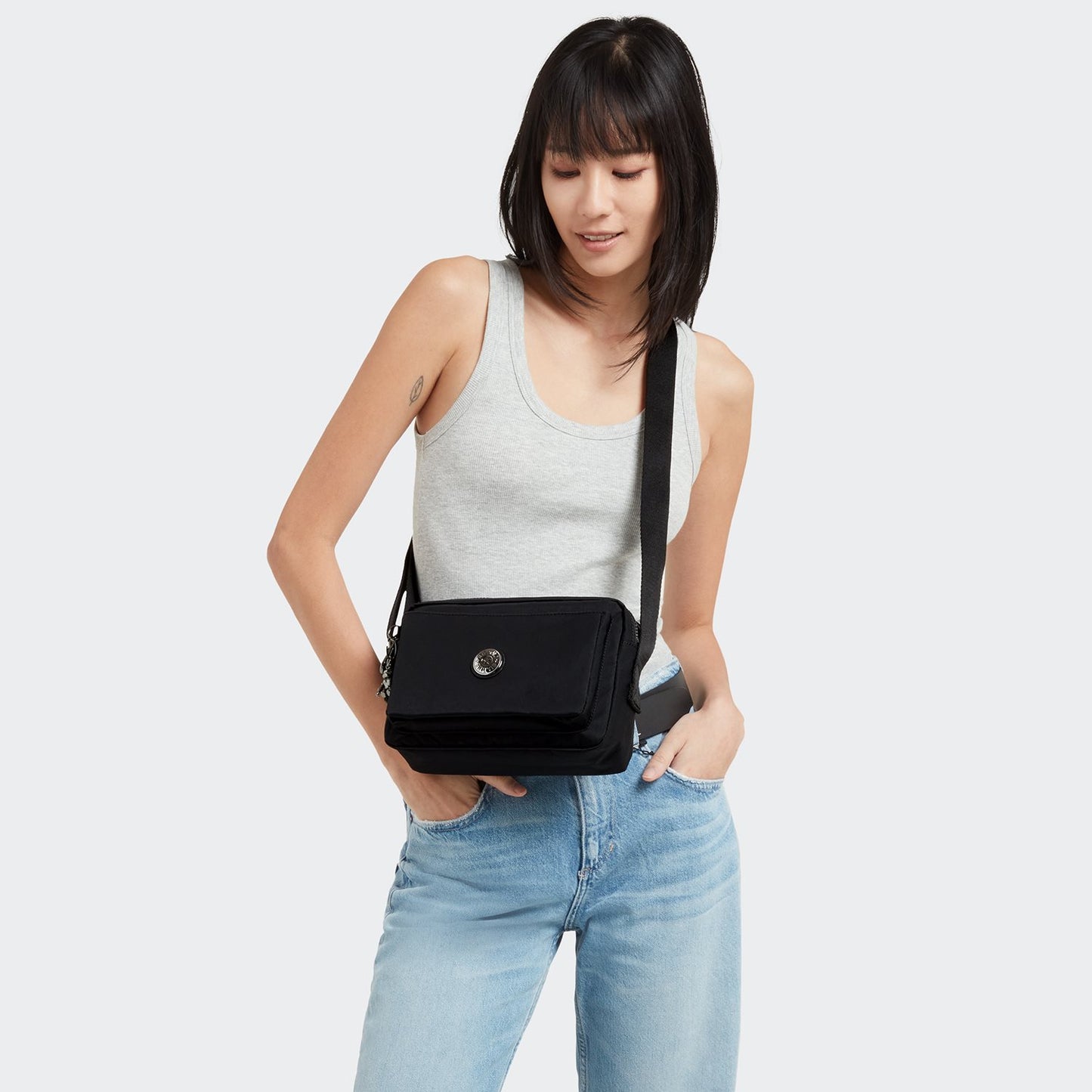 Kipling Abanu M signature print