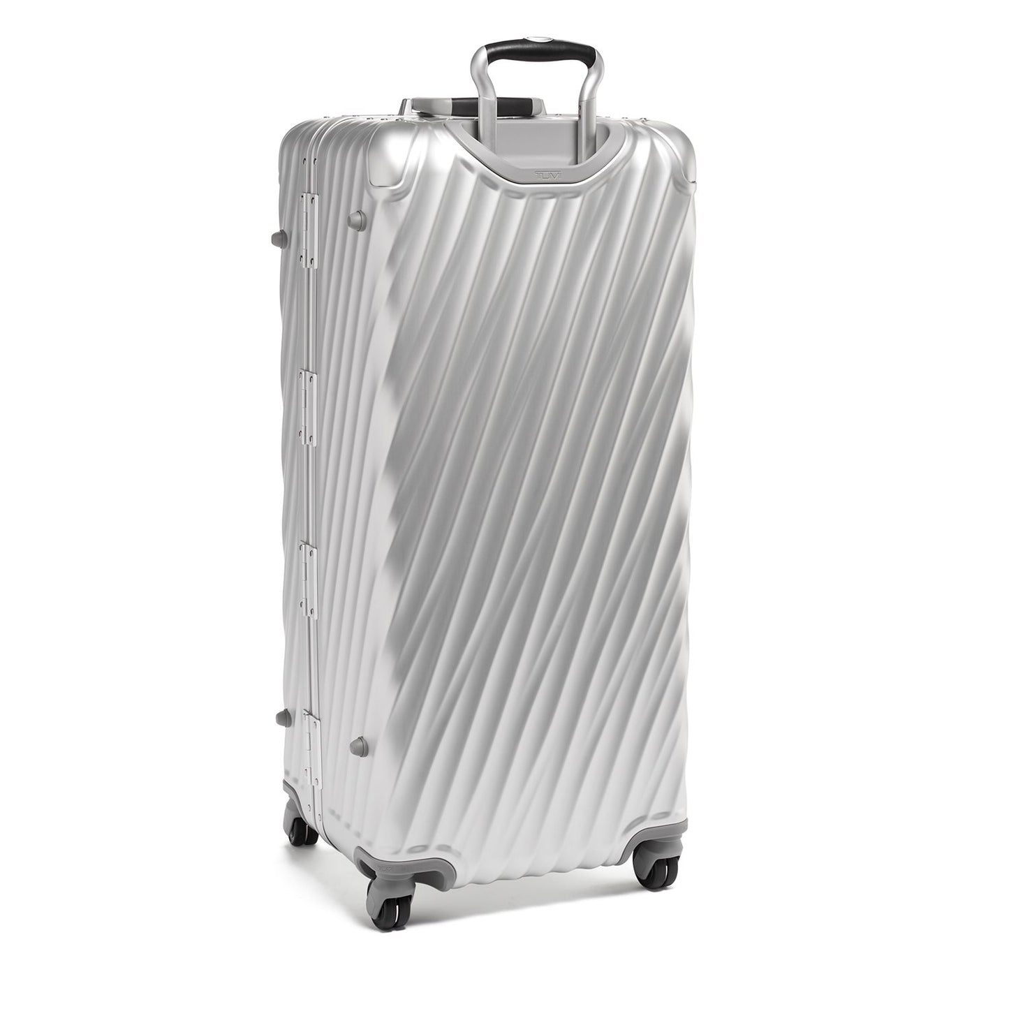 Tumi 19 Degree Aluminium Rolling Trunk silver