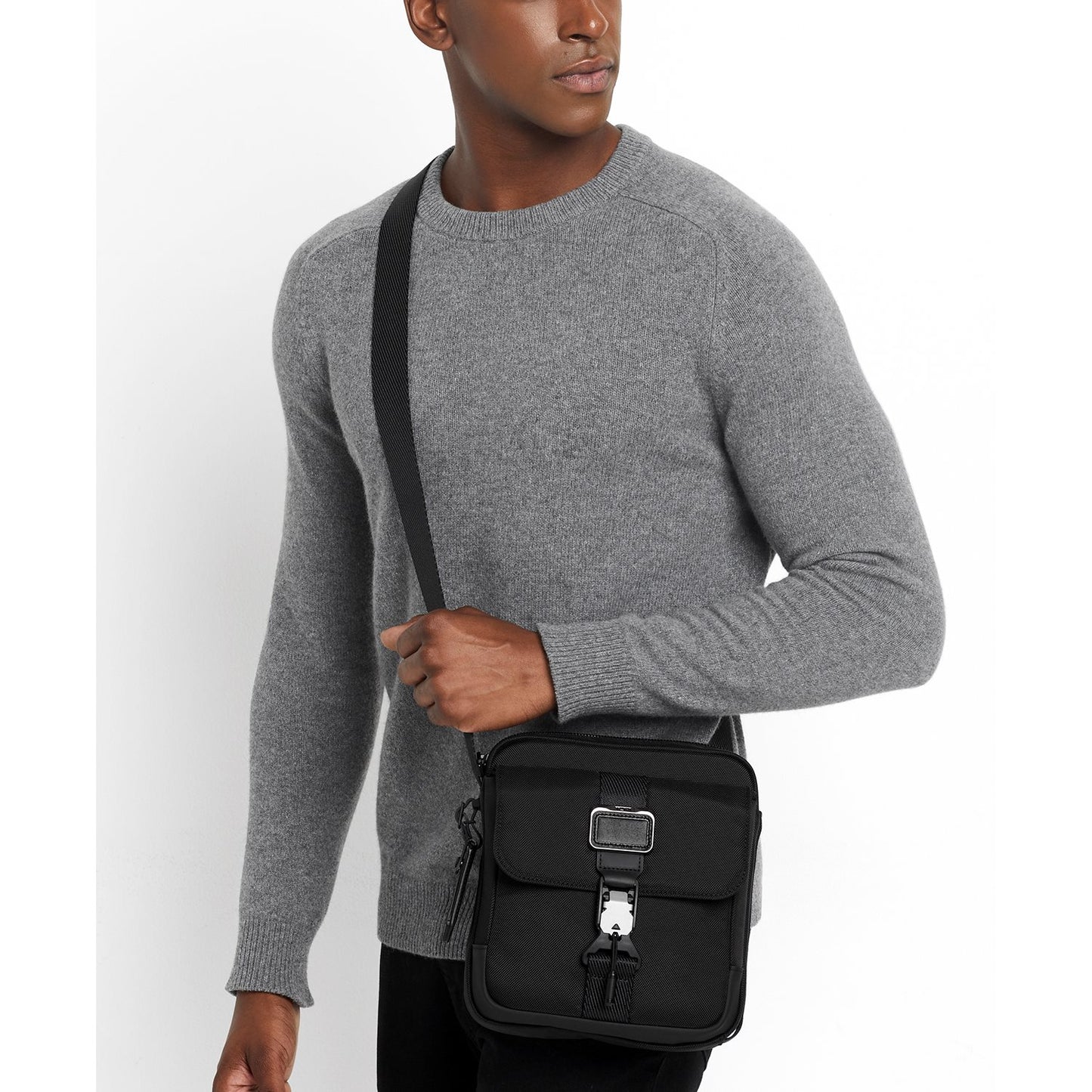 TUMI Alpha Bravo Barksdale Junior Crossbody dark brown