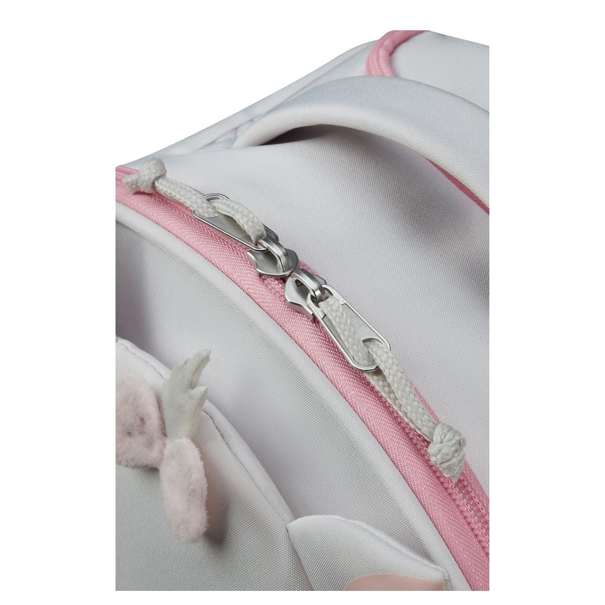 Samsonite Happy Sammies Disney Upright 45 Disney Marie aristocat marie