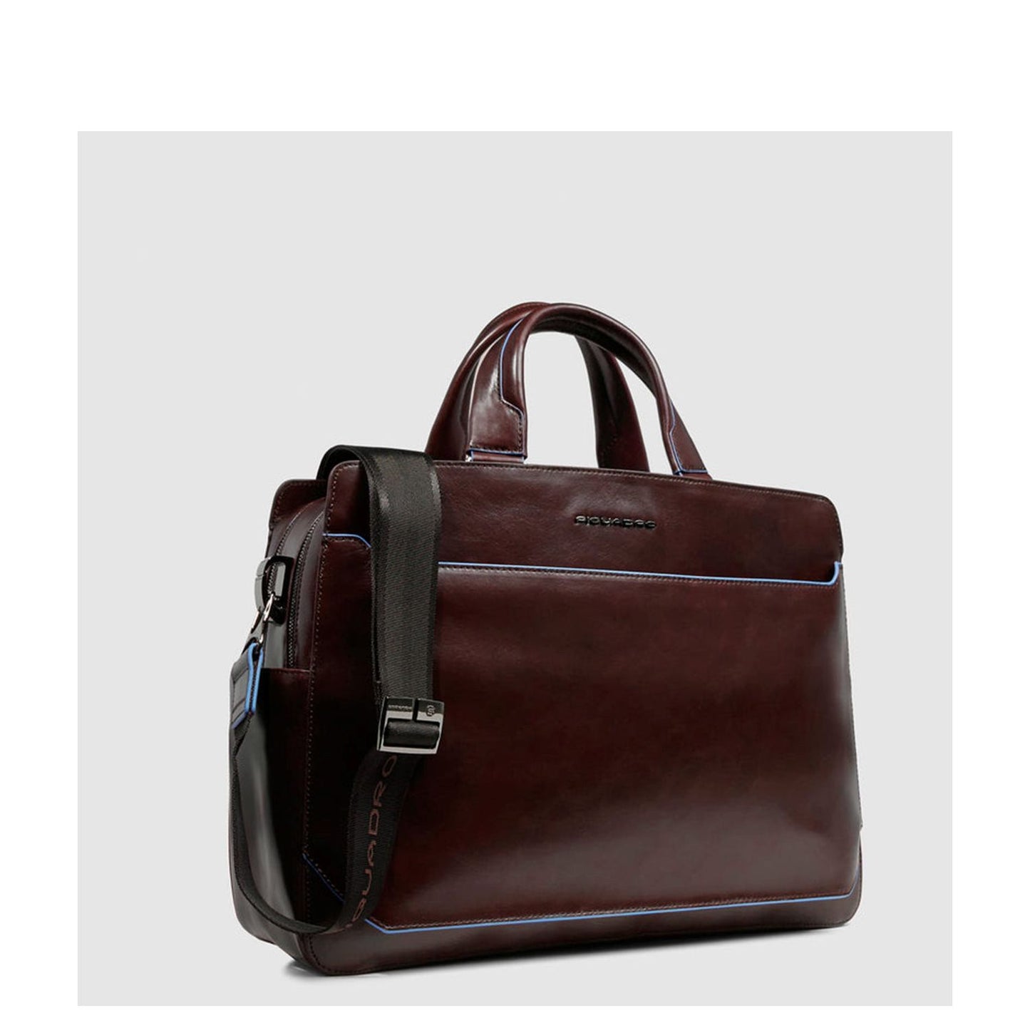 Piquadro B2 Laptop Shoulderbag 15.6" brown