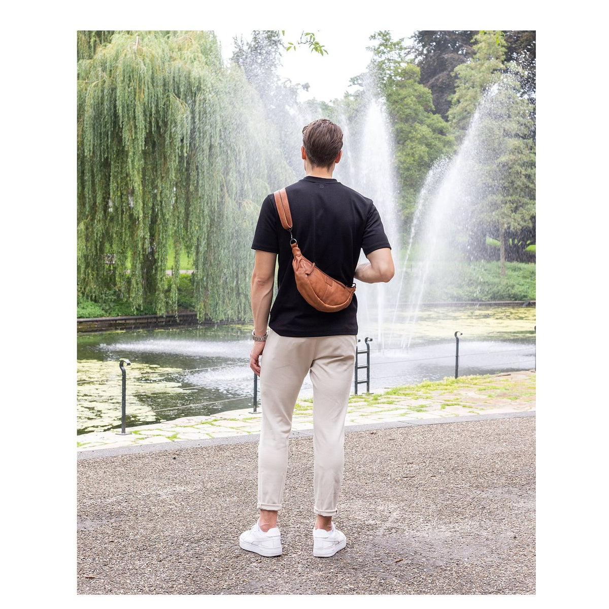Bear Design Toon Crossbody cognac