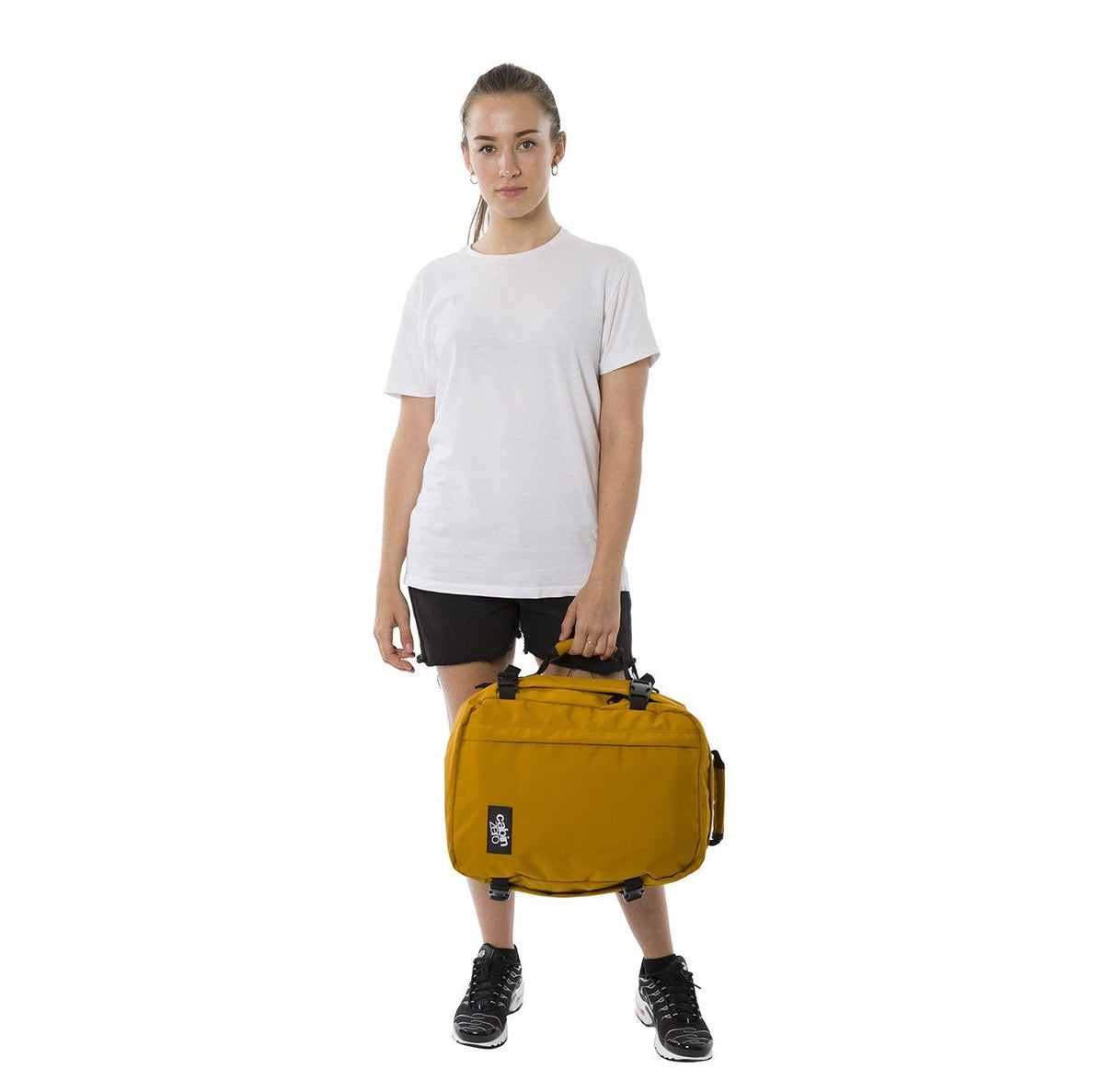CabinZero Classic 28L Ultra Light Cabin Bag orange chill