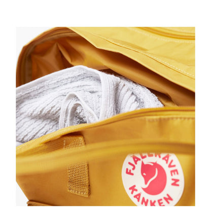 Fjallraven Kanken Weekender blackberry