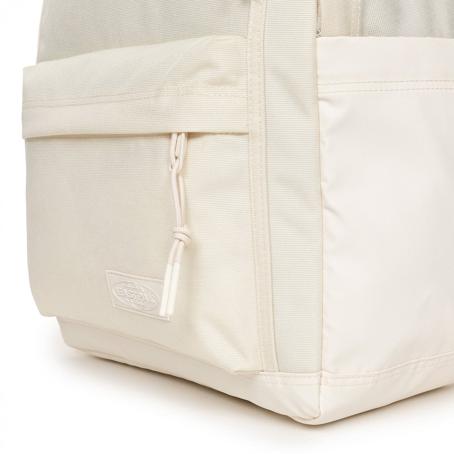 Eastpak Icon Pak'r off white