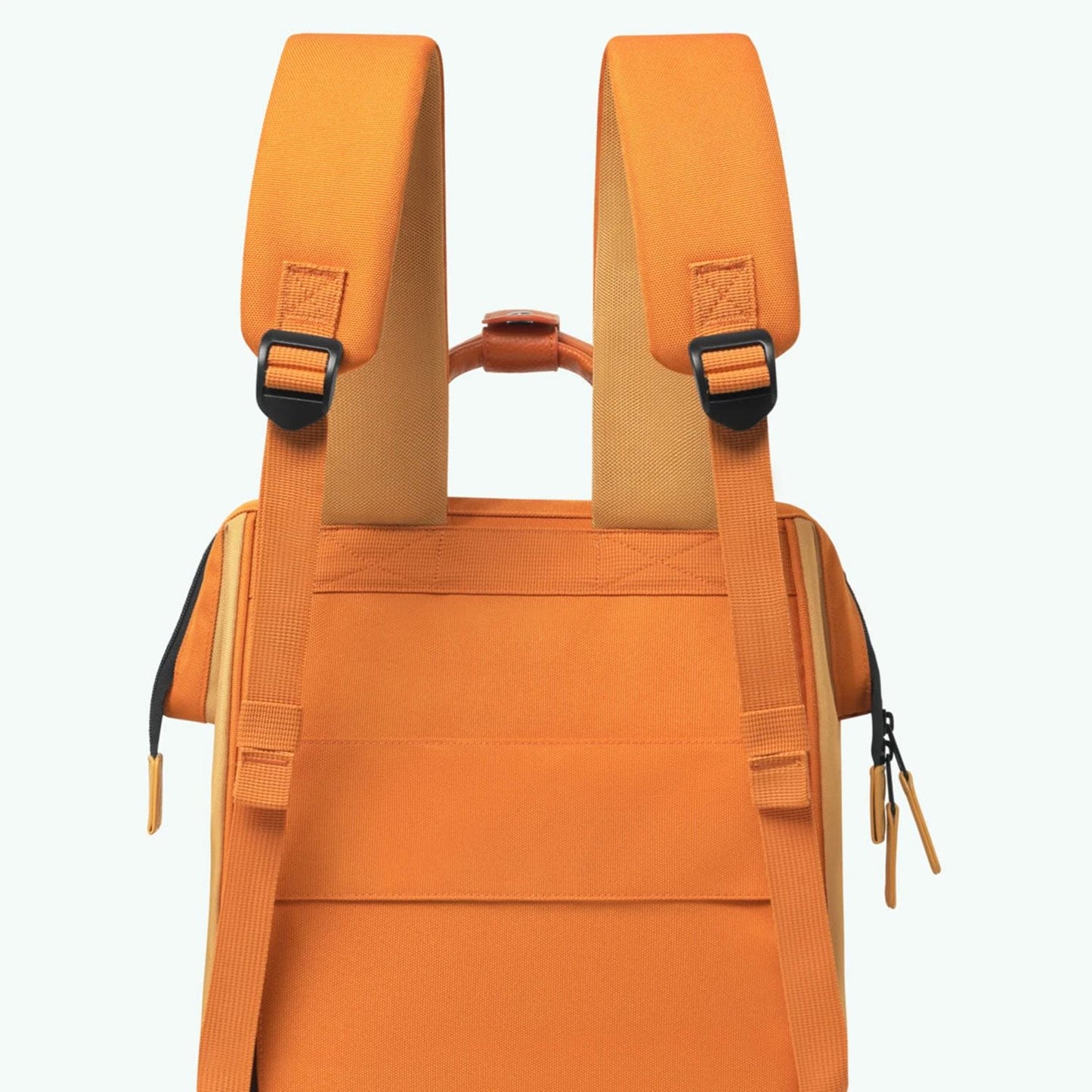 Cabaia Adventurer Bag Medium grasse