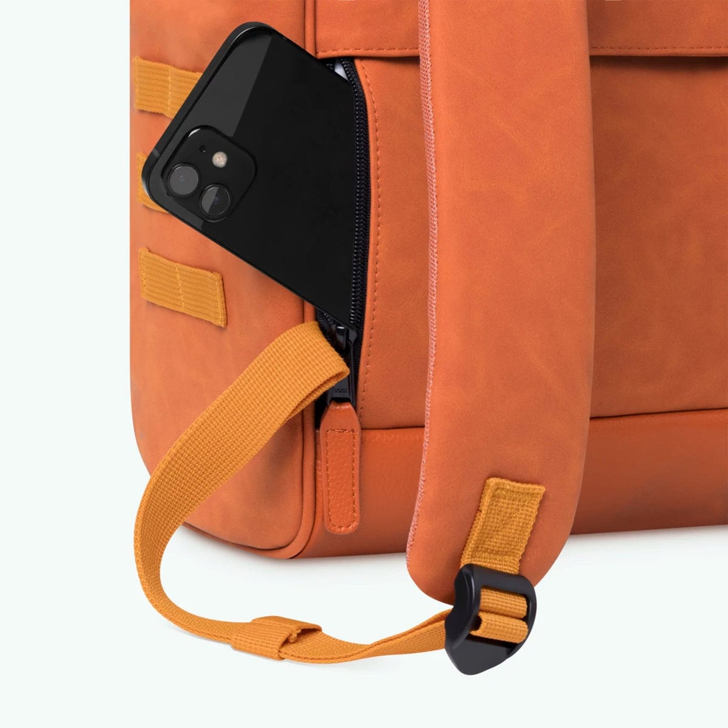 Cabaia Adventurer Bag Medium tanta