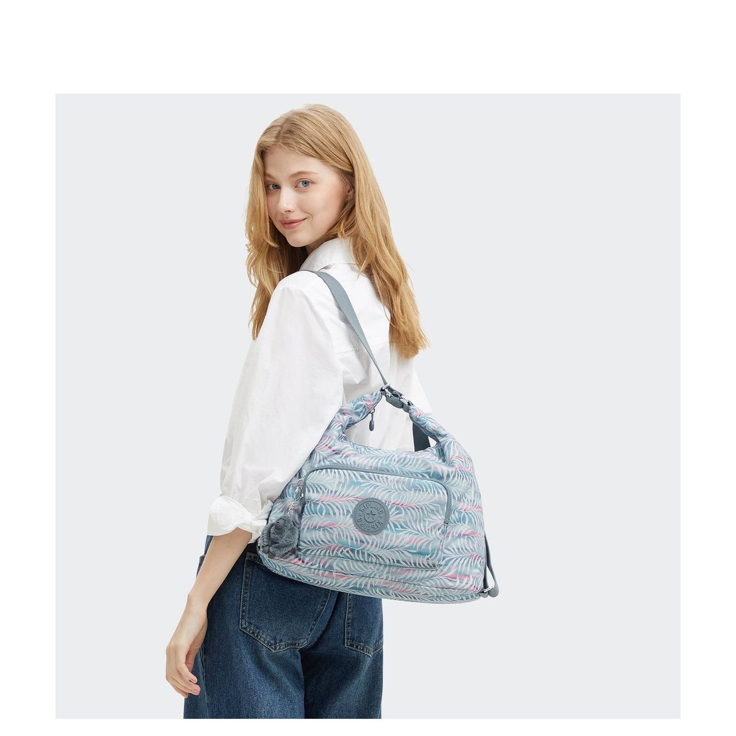 Kipling Yenna palmtree leaves