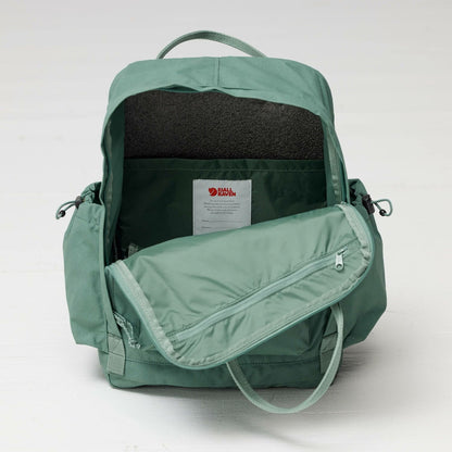 Fjallraven Kanken Outlong frost green