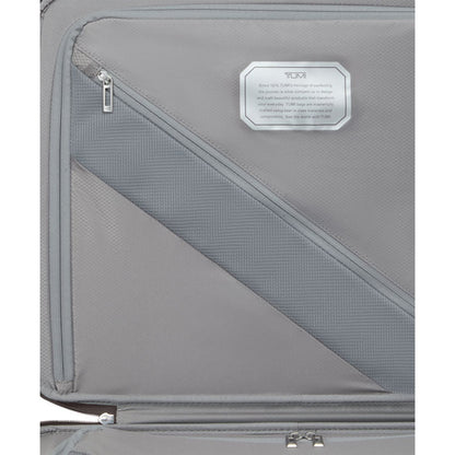 TUMI 19 Degree Lite Continental Carry-On titanium grey