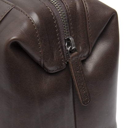 The Chesterfield Brand Biassa Toilet bag brown