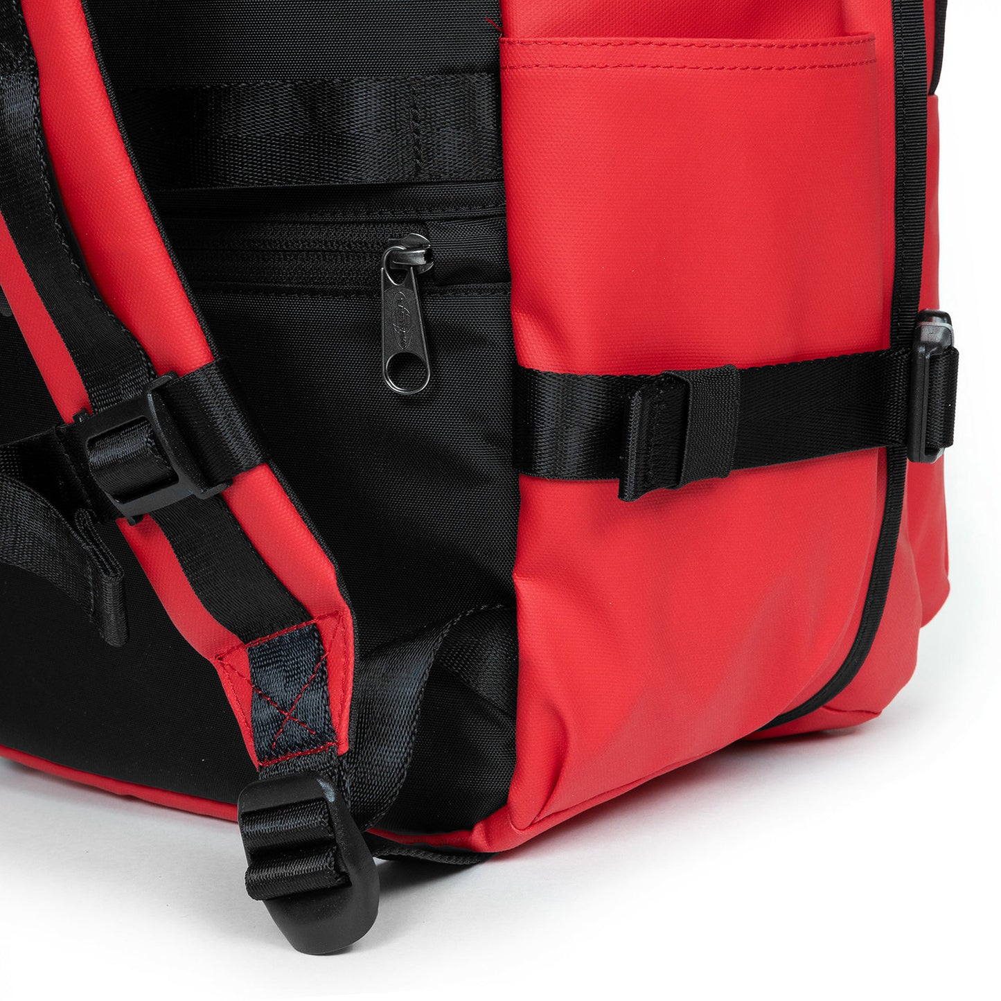 Eastpak Cabin Pak'r Tarp red