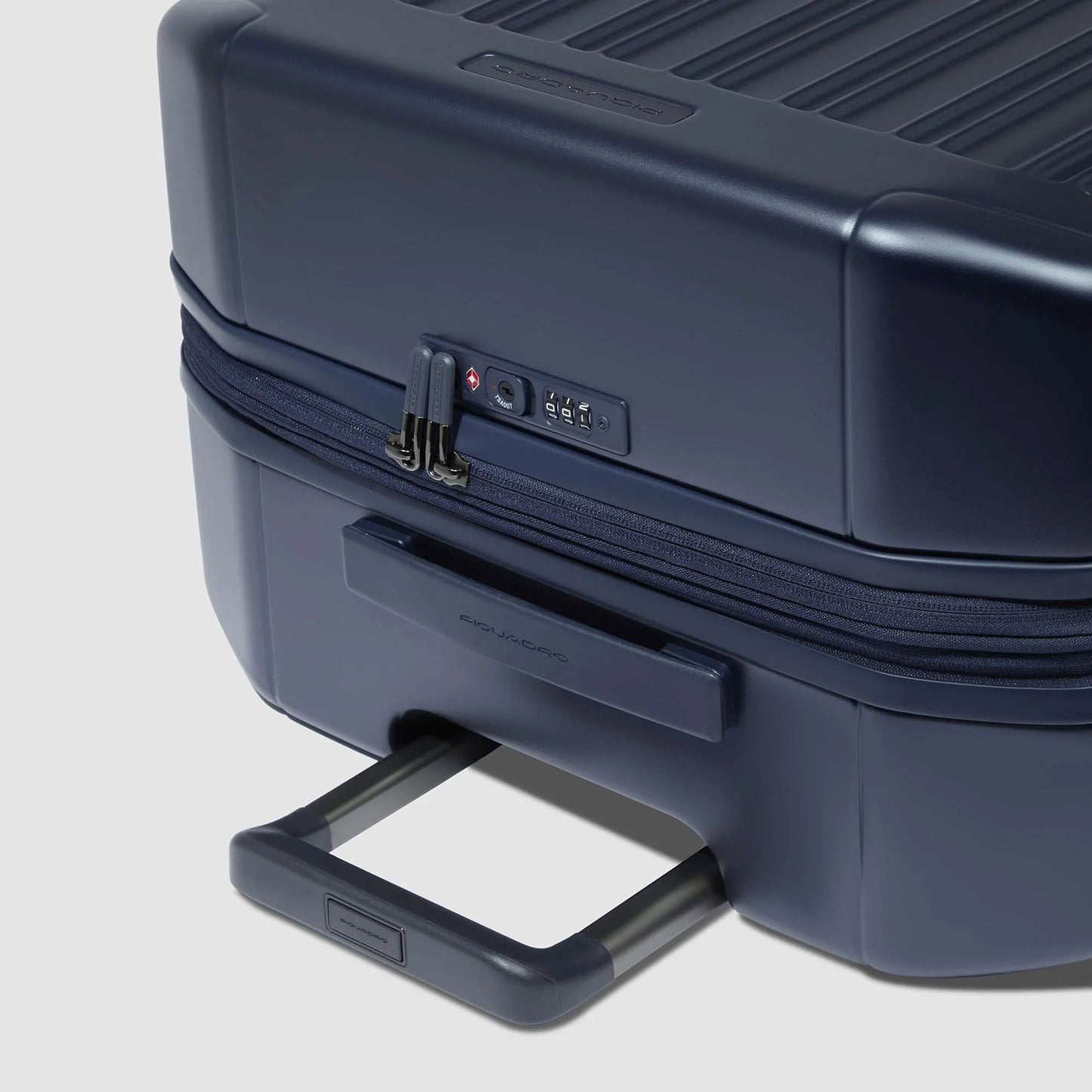 Piquadro PQ-Light Medium Trolley cobalt blue