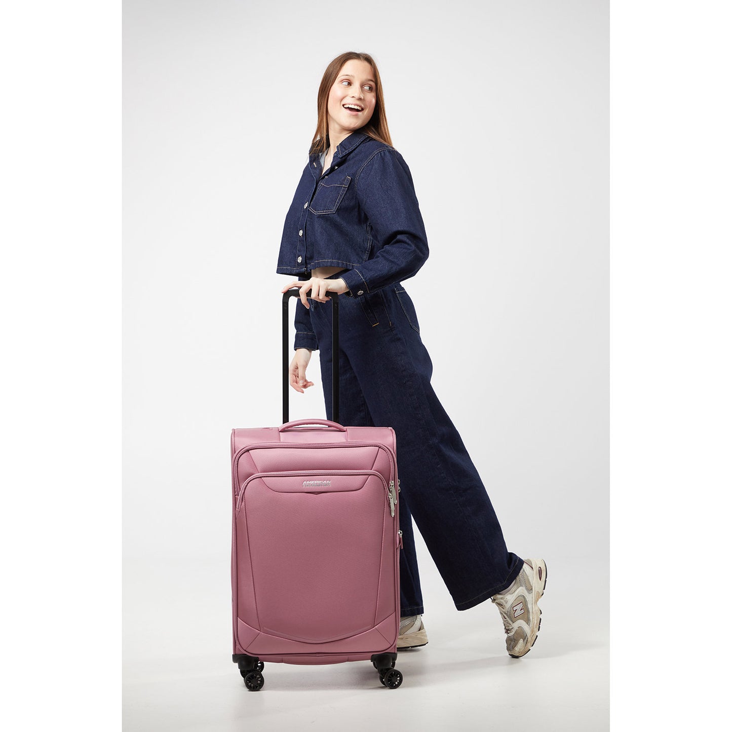 American Tourister Summerride Spinner M 69 cm Exp lilas pink