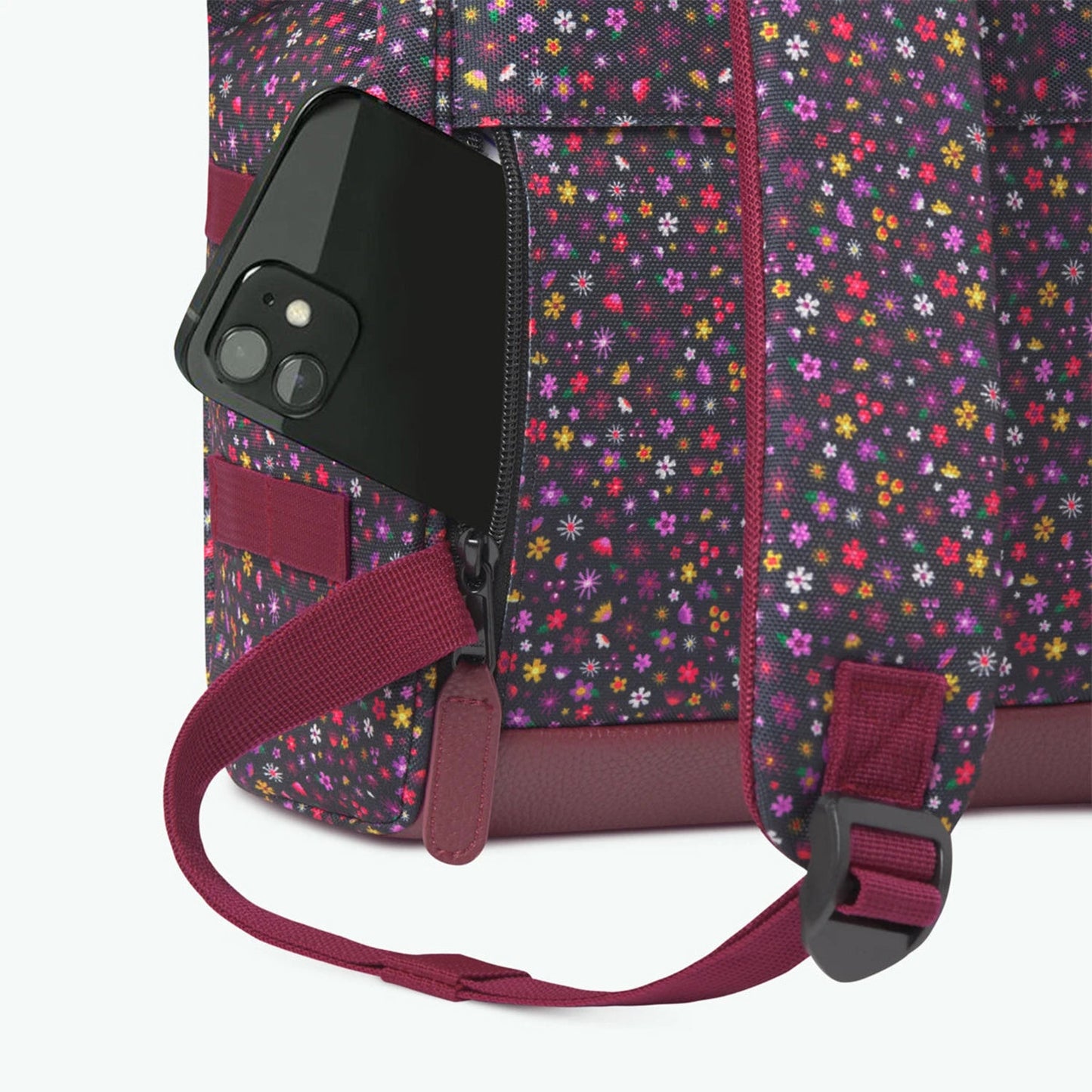 Cabaia Adventurer Bag Small lausanne