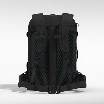 CabinZero Classic Pro 42L absolute black