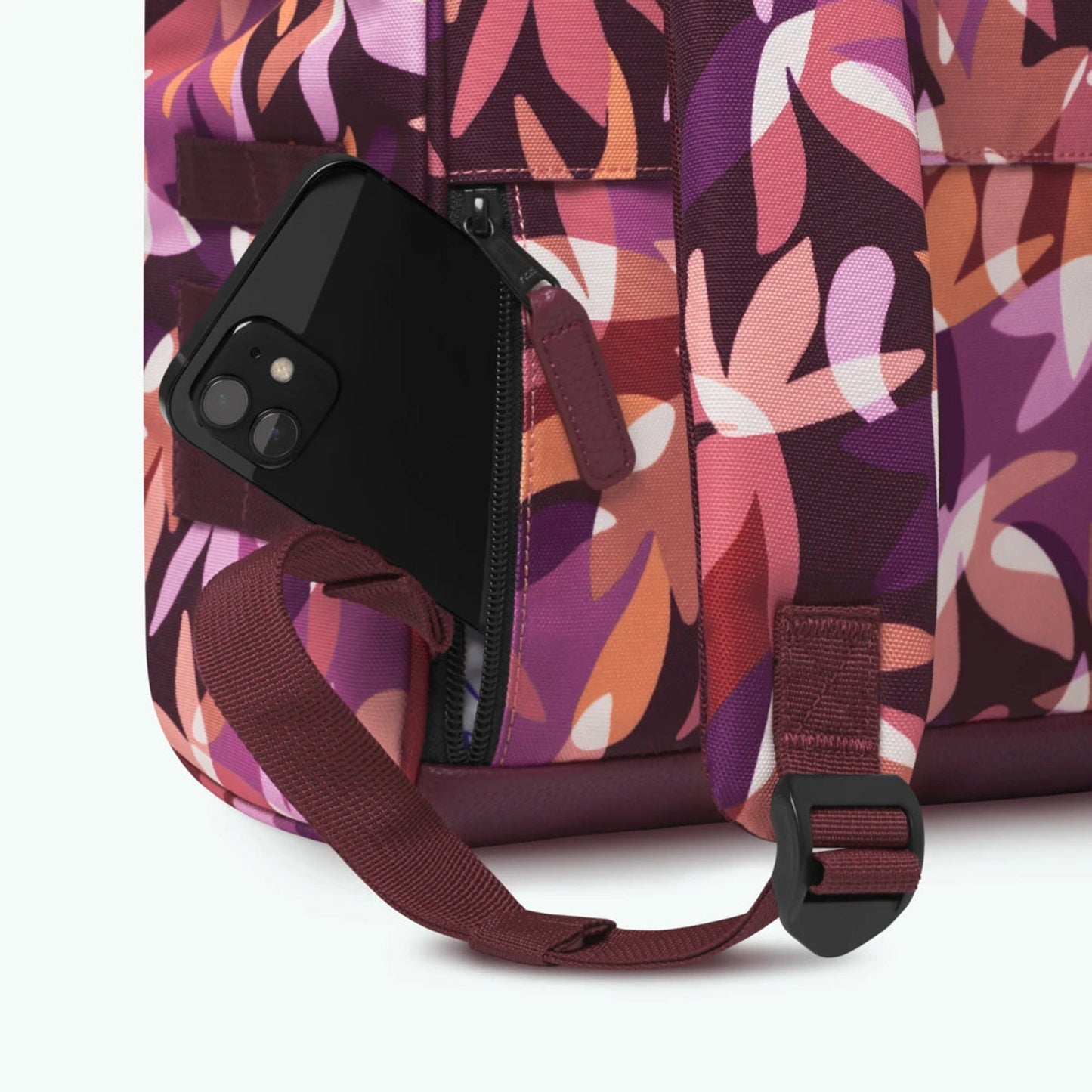 Cabaia Adventurer Bag Small montreuil