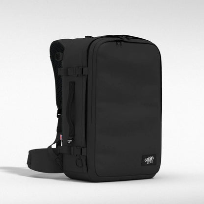 CabinZero Classic Pro 42L absolute black