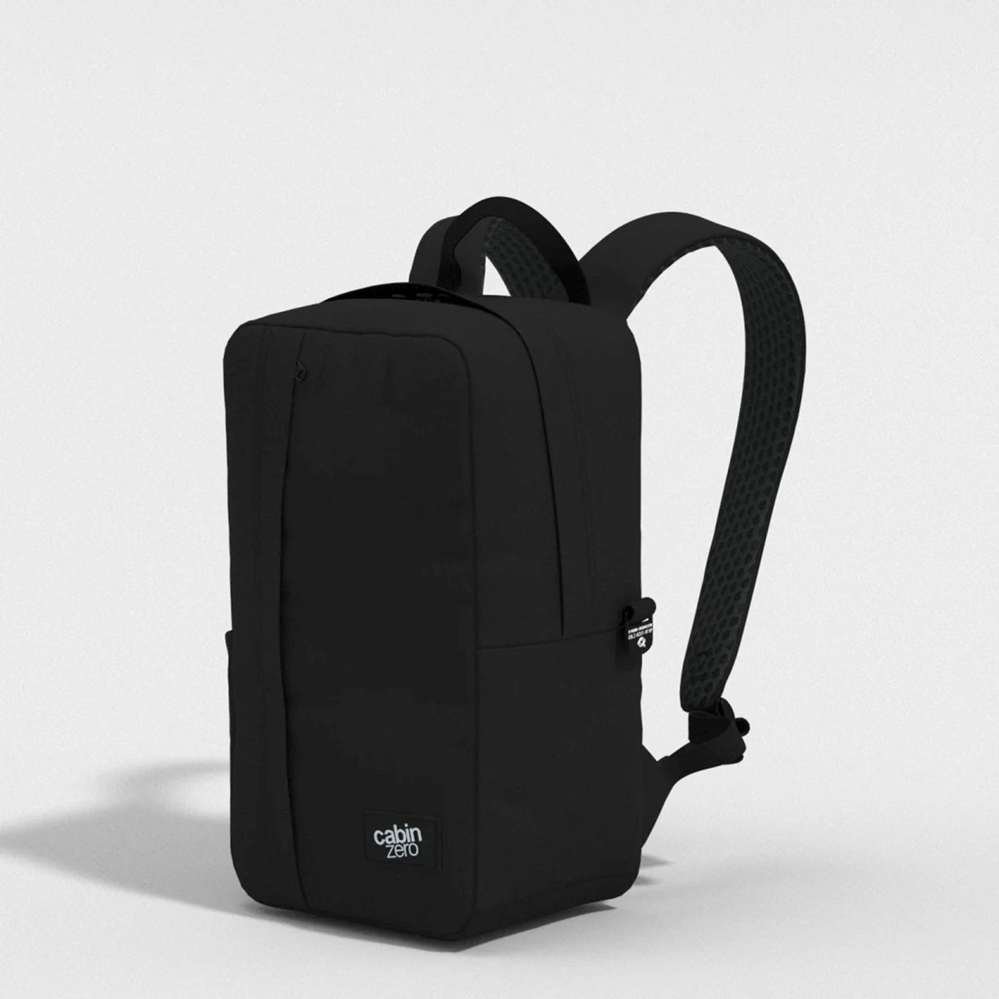 CabinZero Classic Flight 12L absolute black