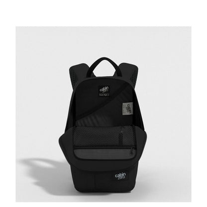 CabinZero Classic Flight 12L absolute black