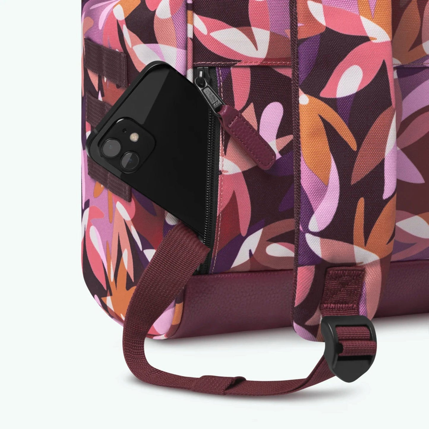 Cabaia Adventurer Bag Medium montreuil