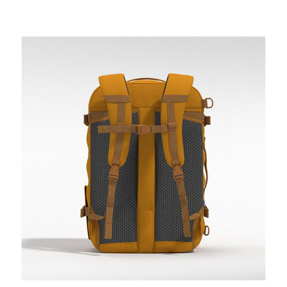 CabinZero Classic Plus 42L orange chill