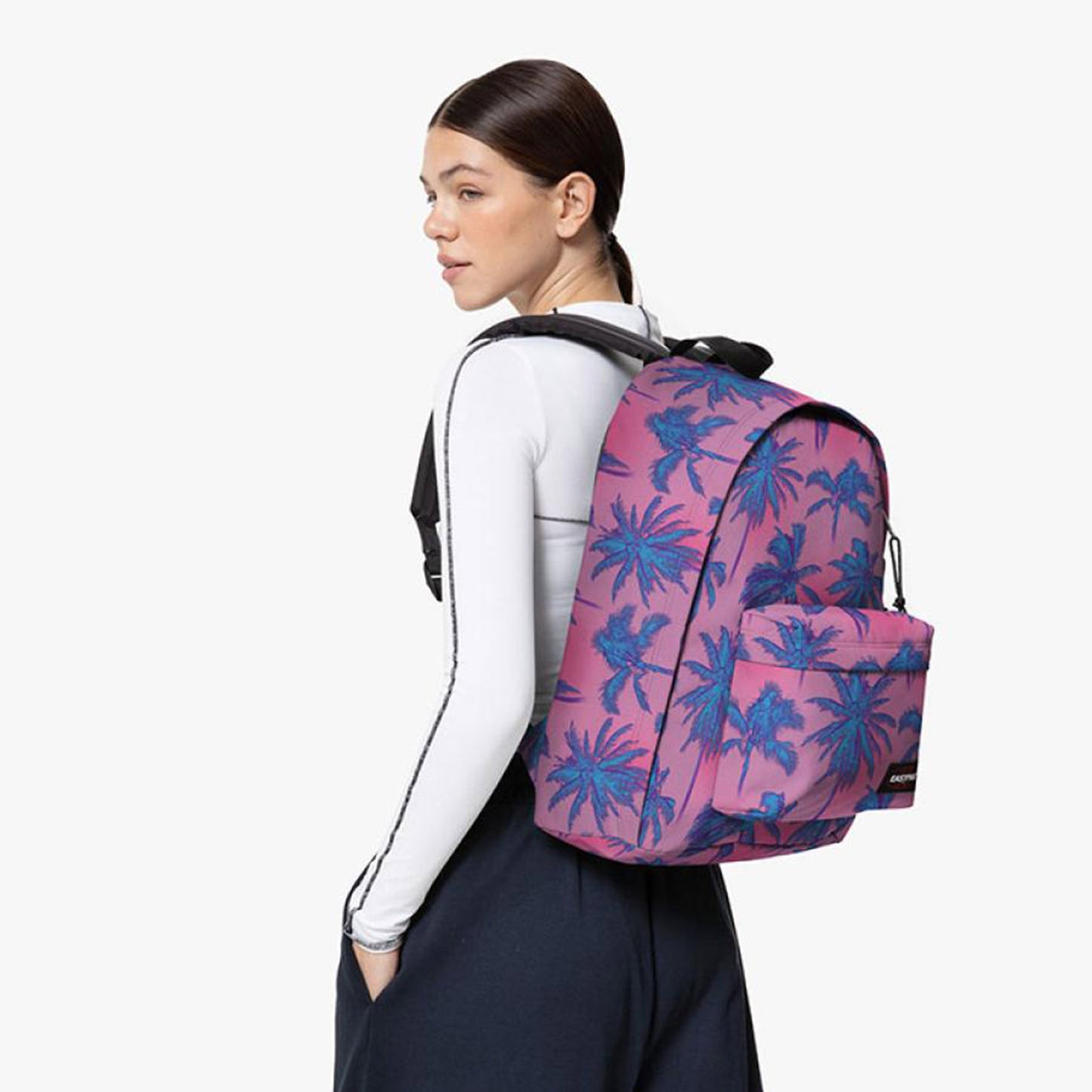 Eastpak Out Of Office brize dye pink
