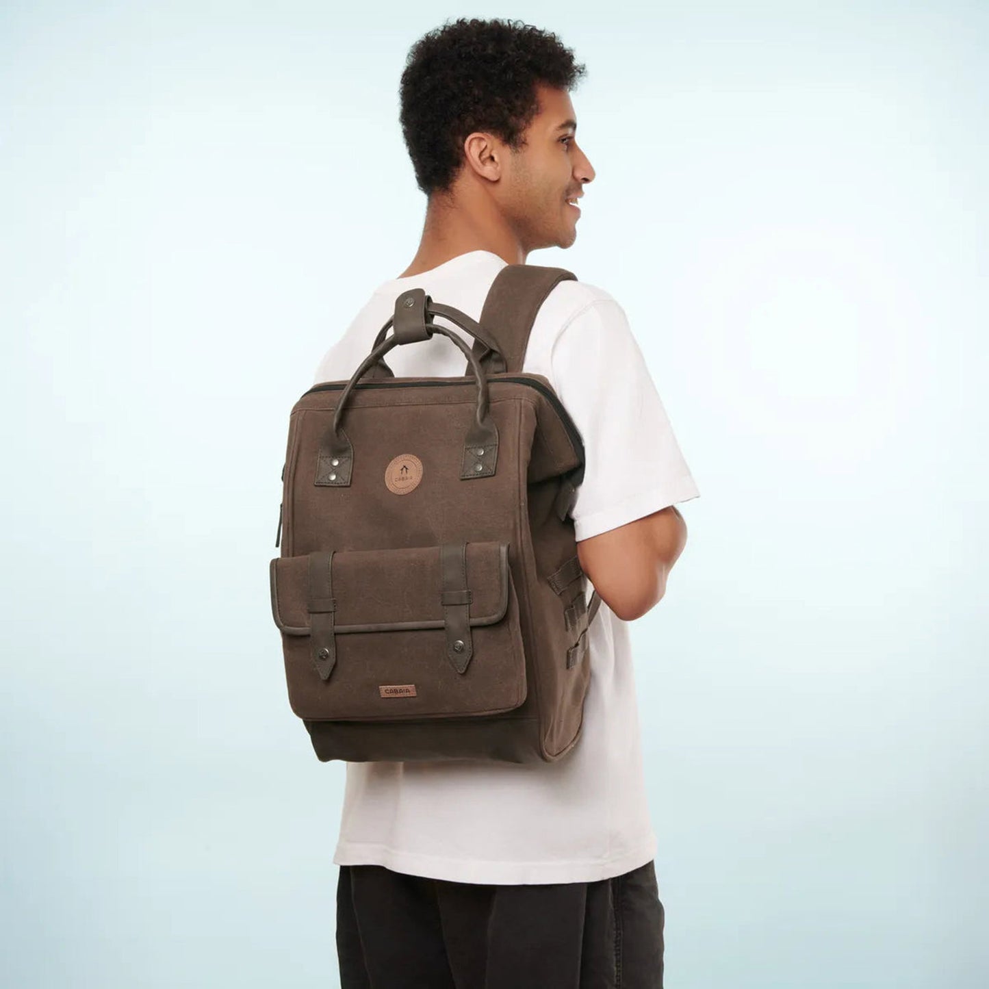 Cabaia Adventurer Bag Medium soyo