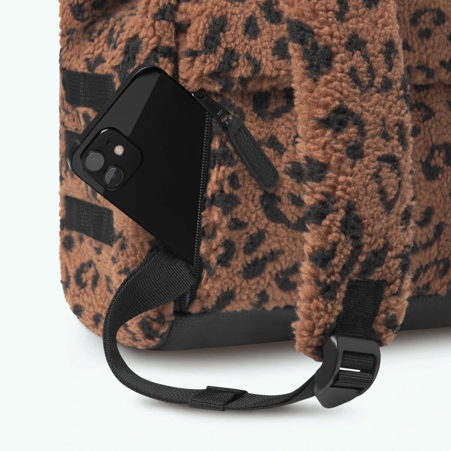Cabaia Adventurer Bag Small gaya