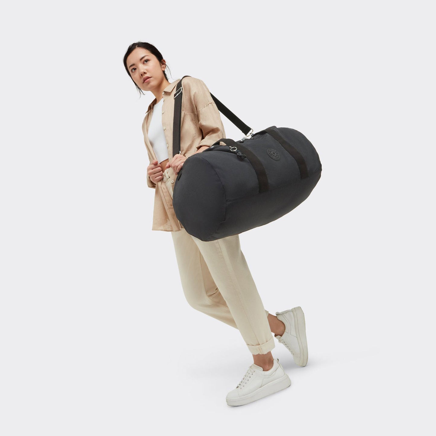 Kipling Argus M b blue stone