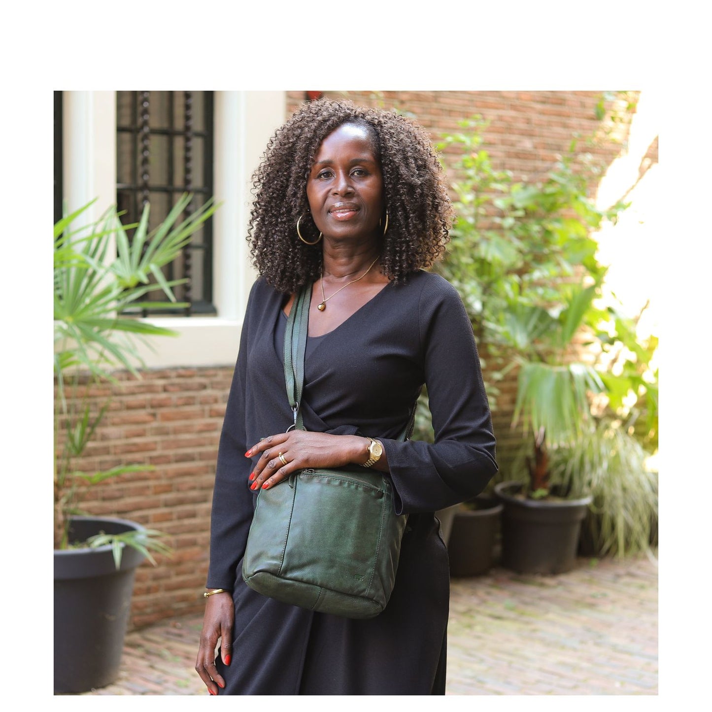 Bear Design Cow Lavato Sandy Backpack green