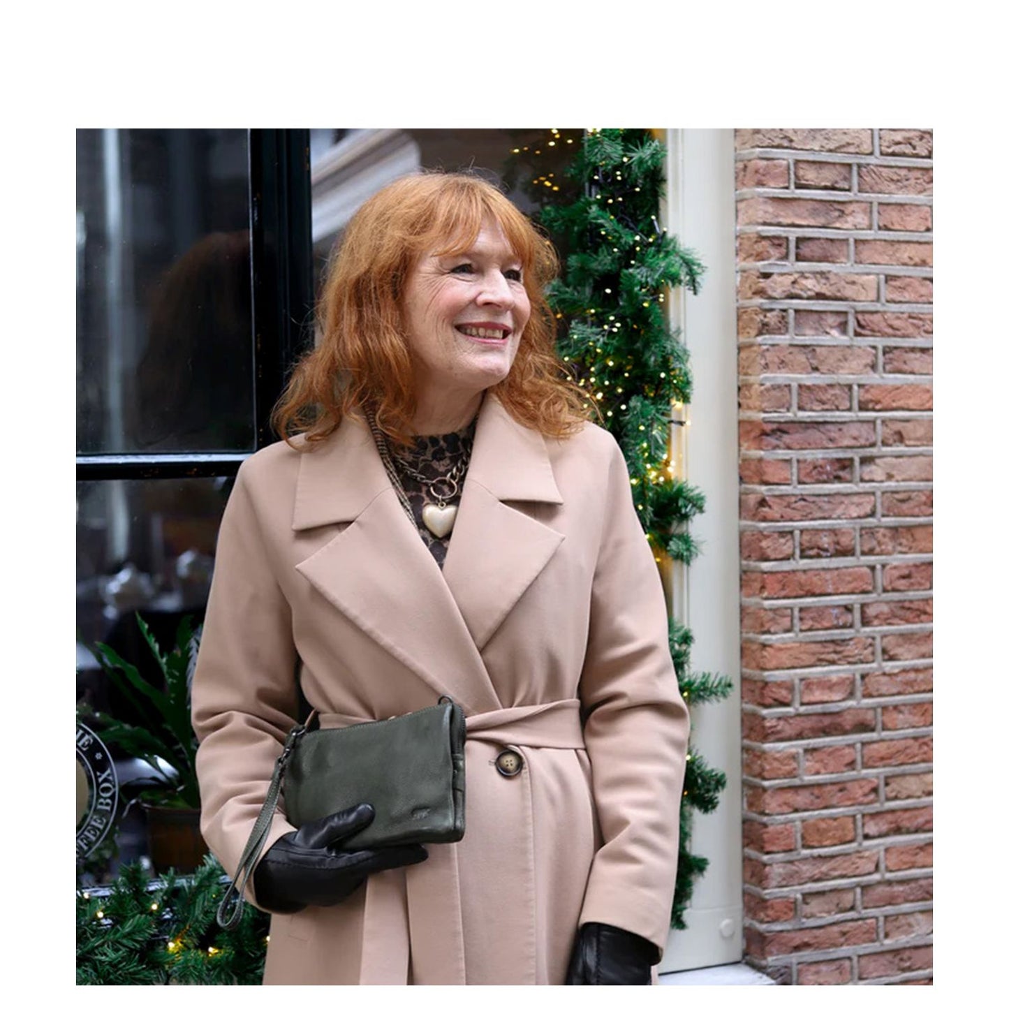 Bear Design Callisto Pelle Clutch green