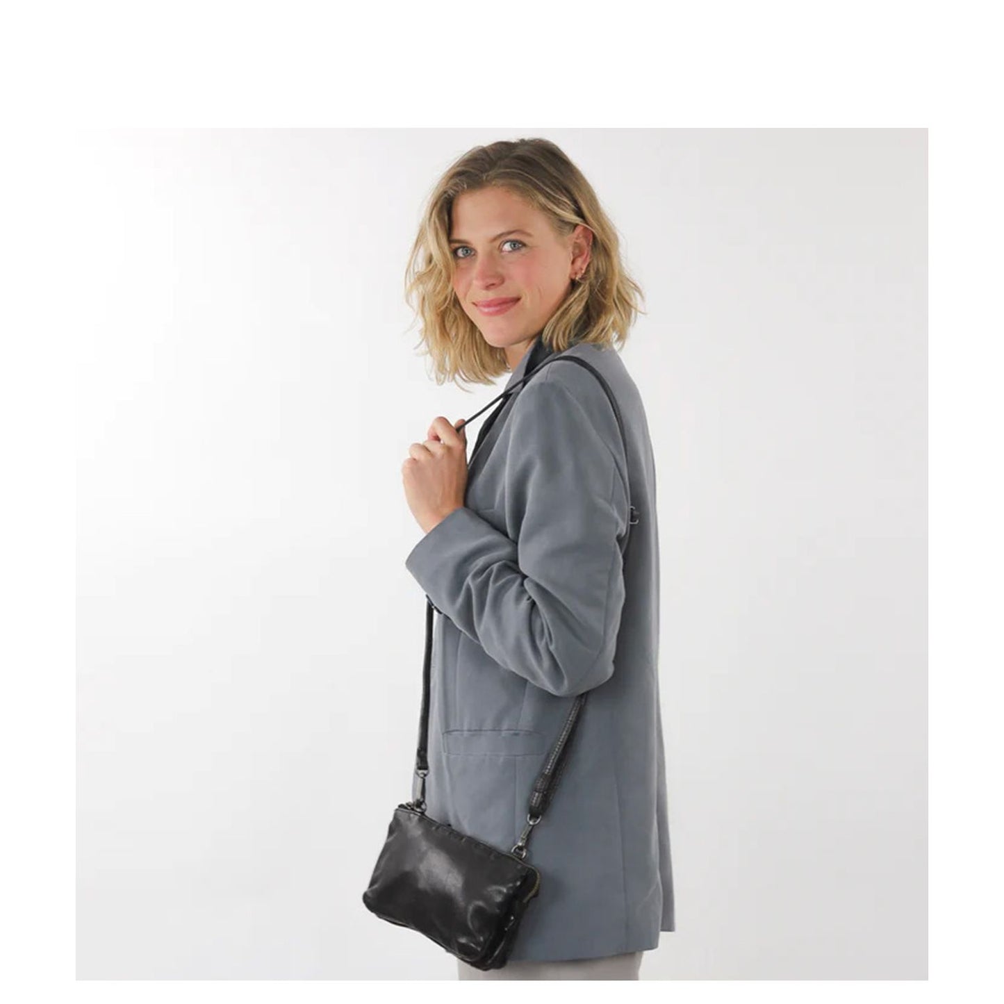 Bear Design Cow Lavato Shoulderbag olive green