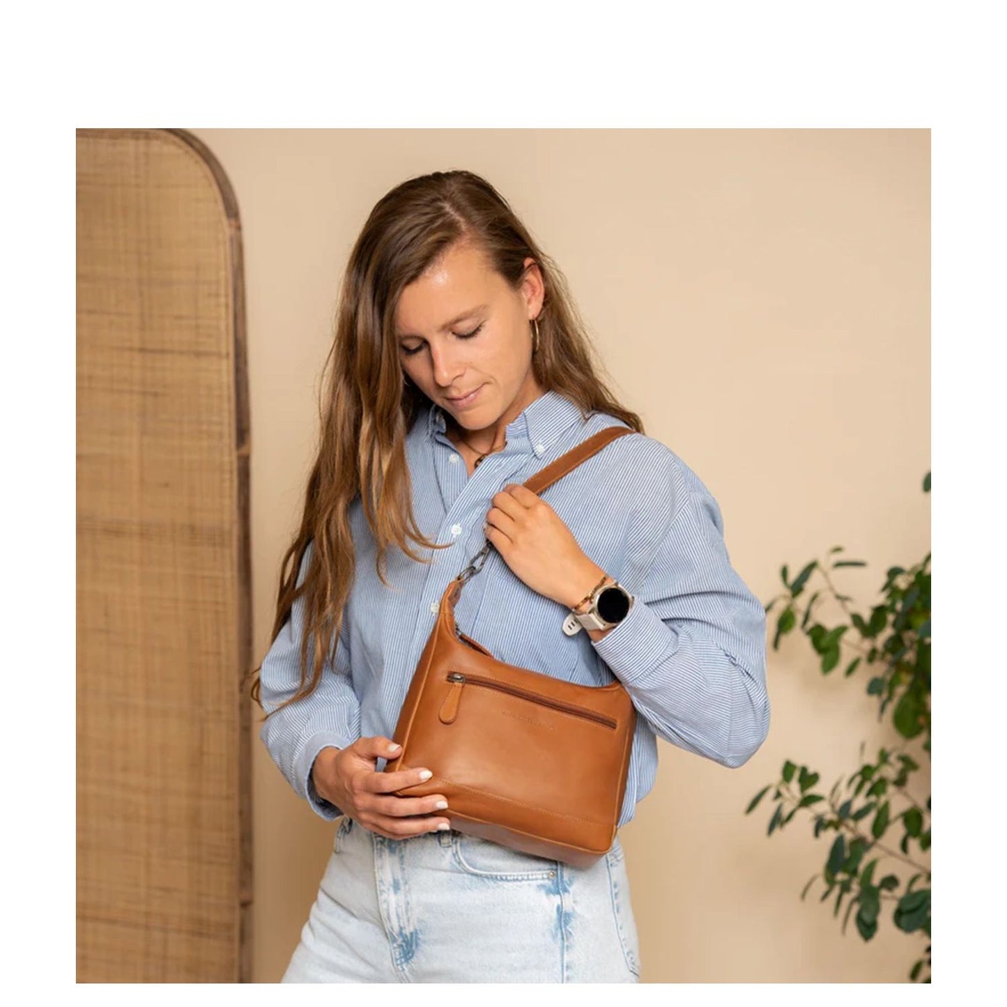 The Chesterfield Brand Mirave Shoulderbag cognac