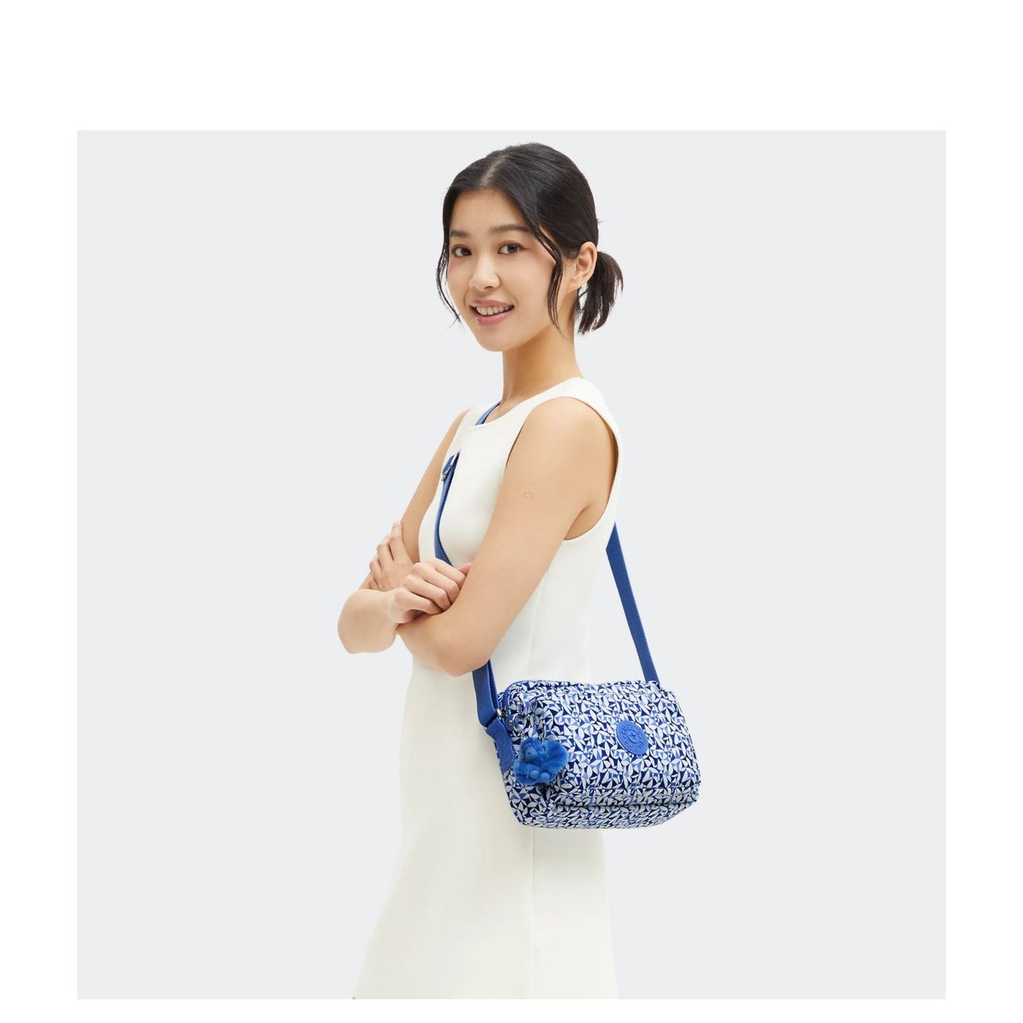 Kipling Abanu Medium Crossbody crazy leaves