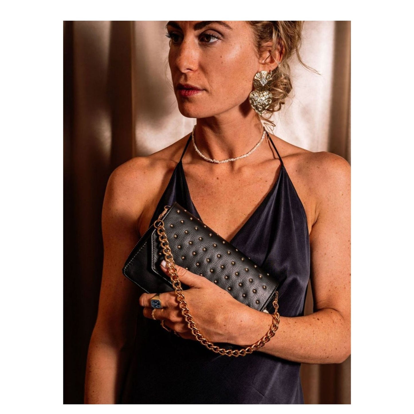 MOSZ Kris Crossbody Phonebag Studs black