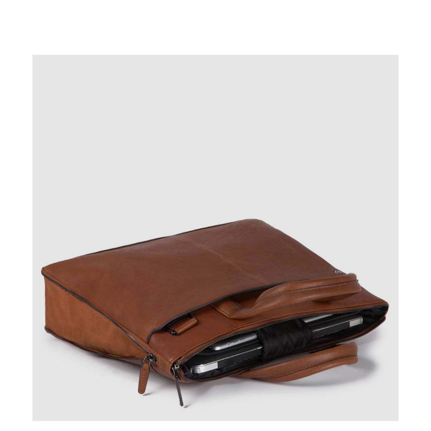 Piquadro Black Square Small Expandable Computer Bag 15.6" dark brown