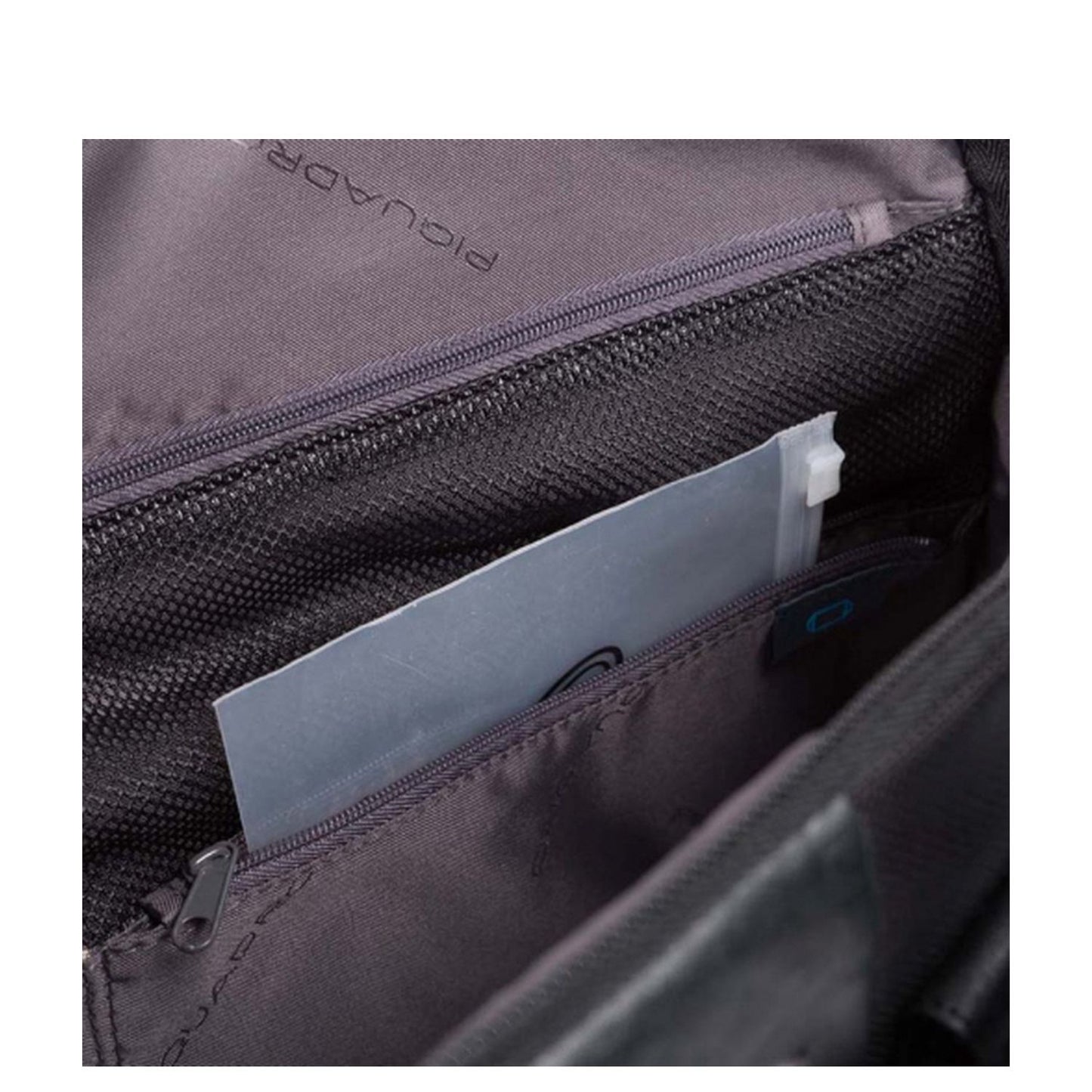 Piquadro Brief 2 Slim Laptop Bag 15.6" black