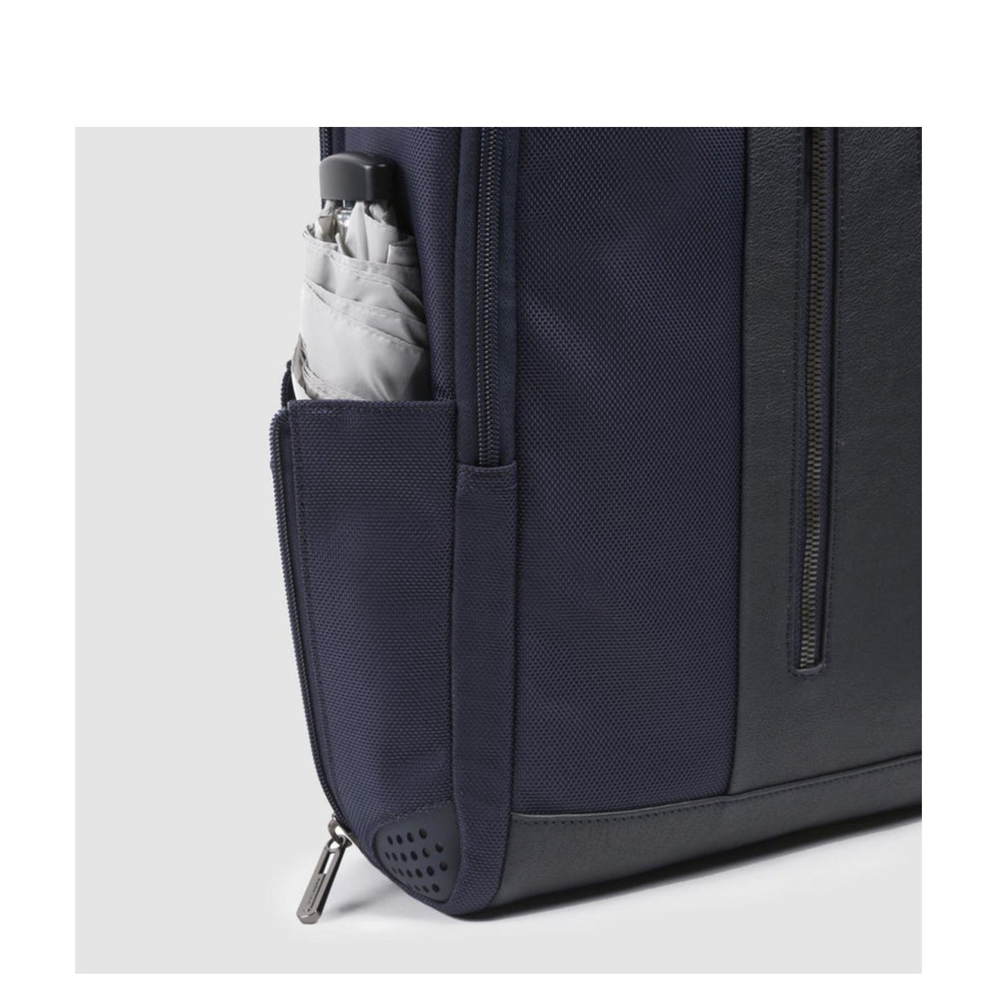 Piquadro Brief 2 Laptop Computer Backpack 15.6" dark blue