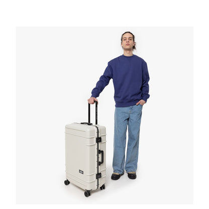 Eastpak Resist'R Case L sand