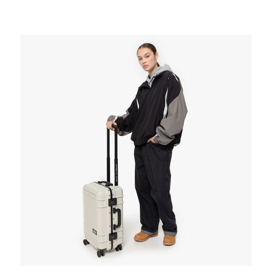 Eastpak Resist'R Case S sand