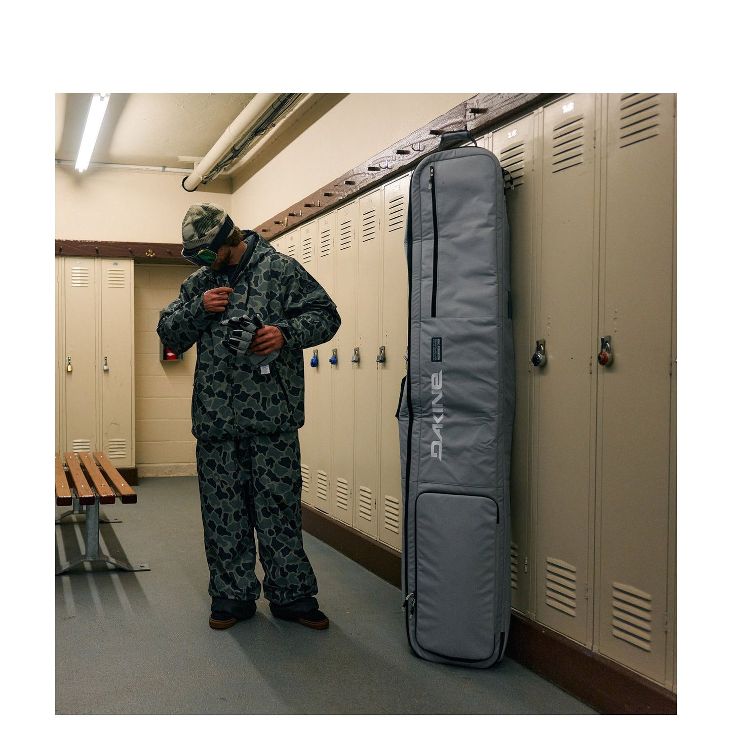 Dakine Fall Line Ski Roller Bag griffin