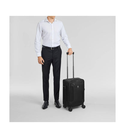 Victorinox Werks Traveler 7.0 Frequent Flyer Carry-On black