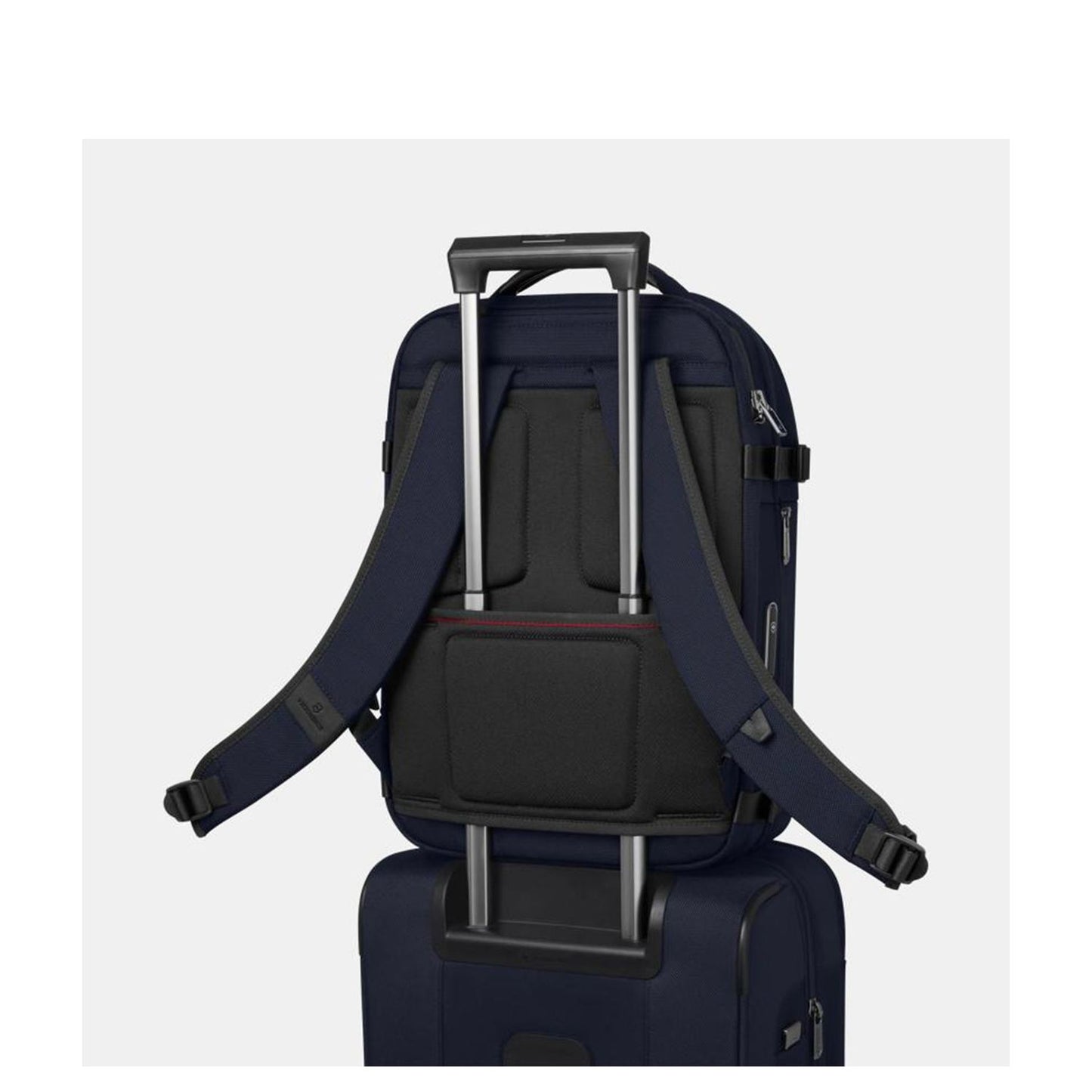 Victorinox Werks Traveler 7.0 Boarding Bag navy blue