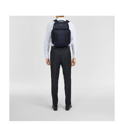 Victorinox Werks Traveler 7.0 Deluxe Backpack navy blue